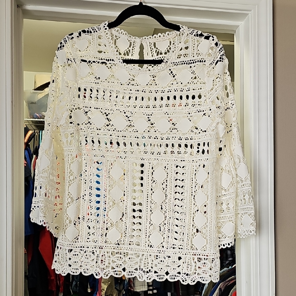 Ellison Off White Knit Lace Women's Top With Bell Sleeves Size Medium